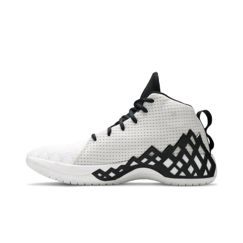 Ανδρικά Παπούτσια Air Jordan Jumpman Diamond Mid Άσπρο Μαύρα