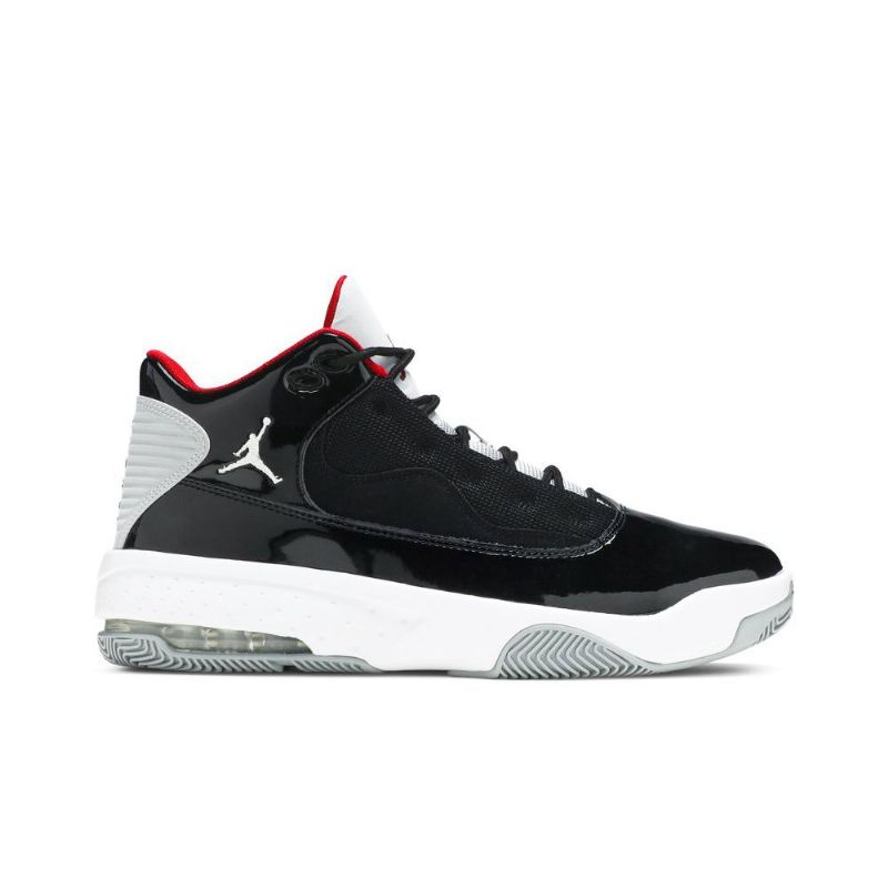 Ανδρικά Παπούτσια Air Jordan Max Aura 2 Μαύρα Λευκά Γκρι Κόκκινα