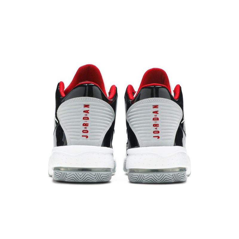 Ανδρικά Παπούτσια Air Jordan Max Aura 2 Μαύρα Λευκά Γκρι Κόκκινα