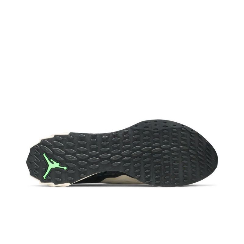 Ανδρικά Παπούτσια Air Jordan Zoom Trunner Ultimate Μπεζ Μαύρα Πράσινα