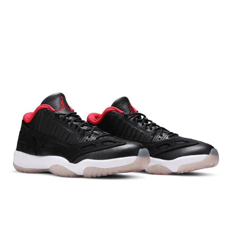 Ανδρικά Παπούτσια Air Jordan 11 Retro Low Ie Μαύρα Κόκκινα Λευκά