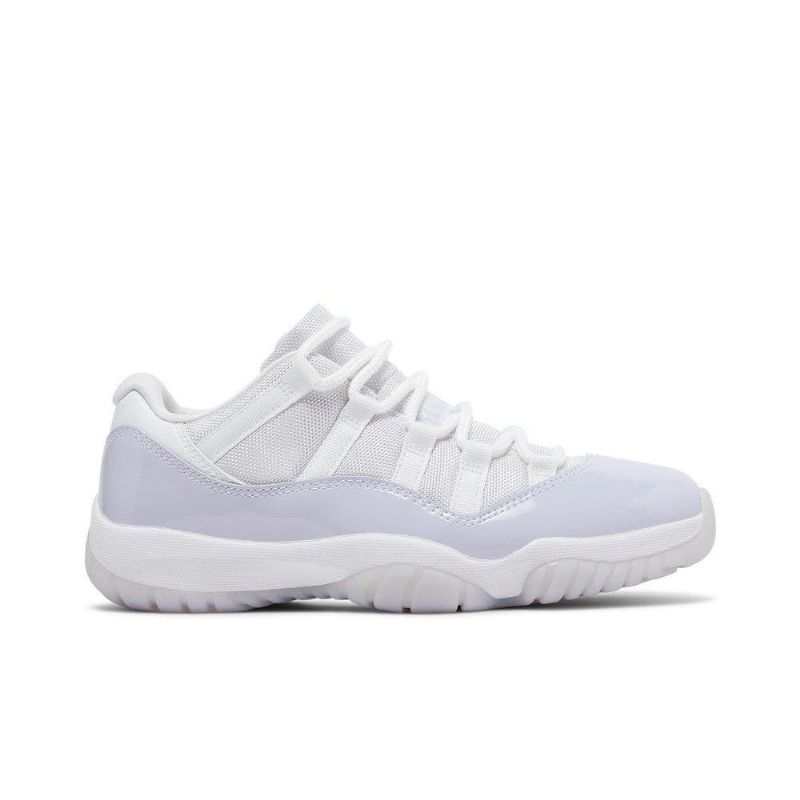 Γυναικεία Παπούτσια Air Jordan 11 Retro Low Άσπρο Μωβ