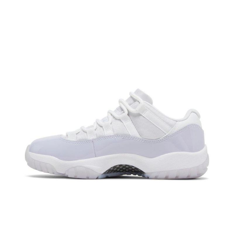 Γυναικεία Παπούτσια Air Jordan 11 Retro Low Άσπρο Μωβ