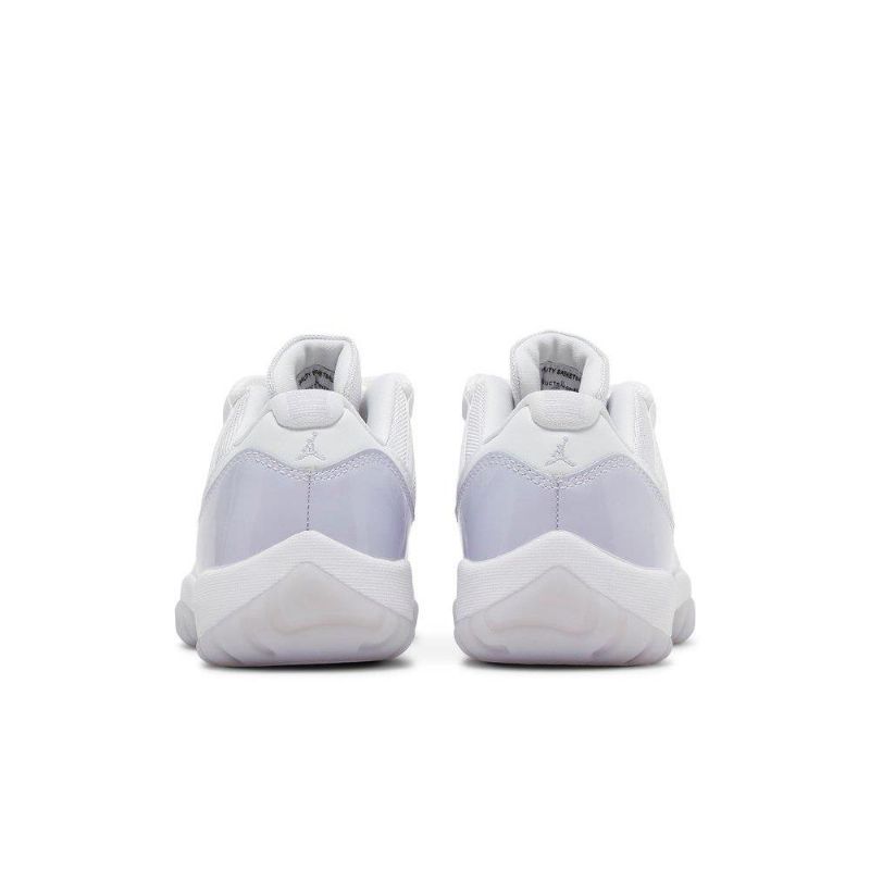 Γυναικεία Παπούτσια Air Jordan 11 Retro Low Άσπρο Μωβ