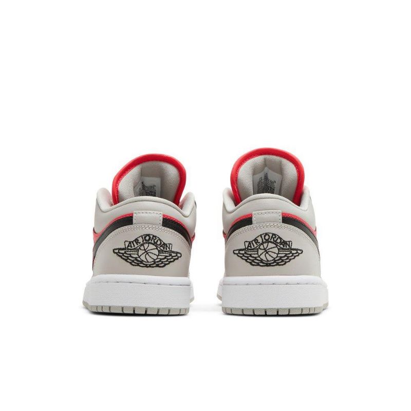 Γυναικεία Παπούτσια Air Jordan 1 Low Γκρί Κόκκινος Μαύρος