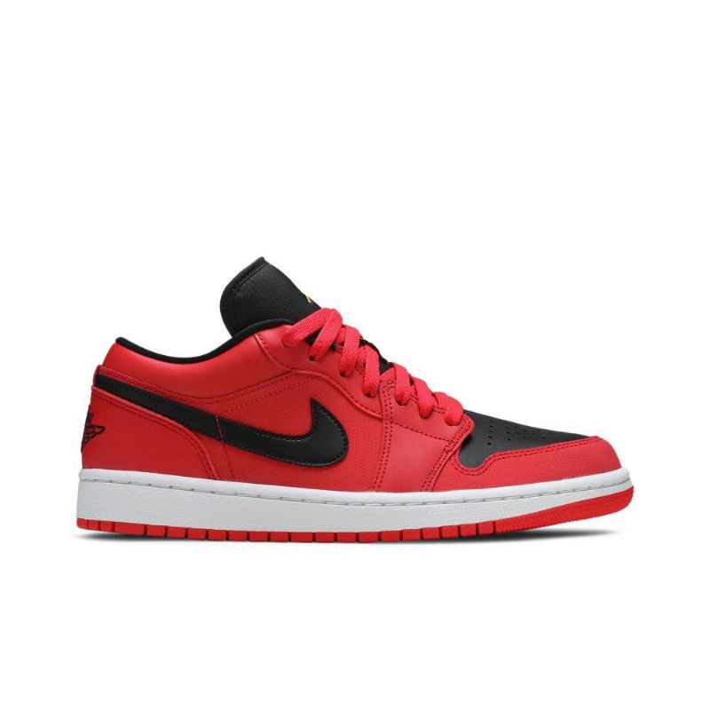 Γυναικεία Παπούτσια Air Jordan 1 Low Κόκκινος Μαύρος Άσπρο