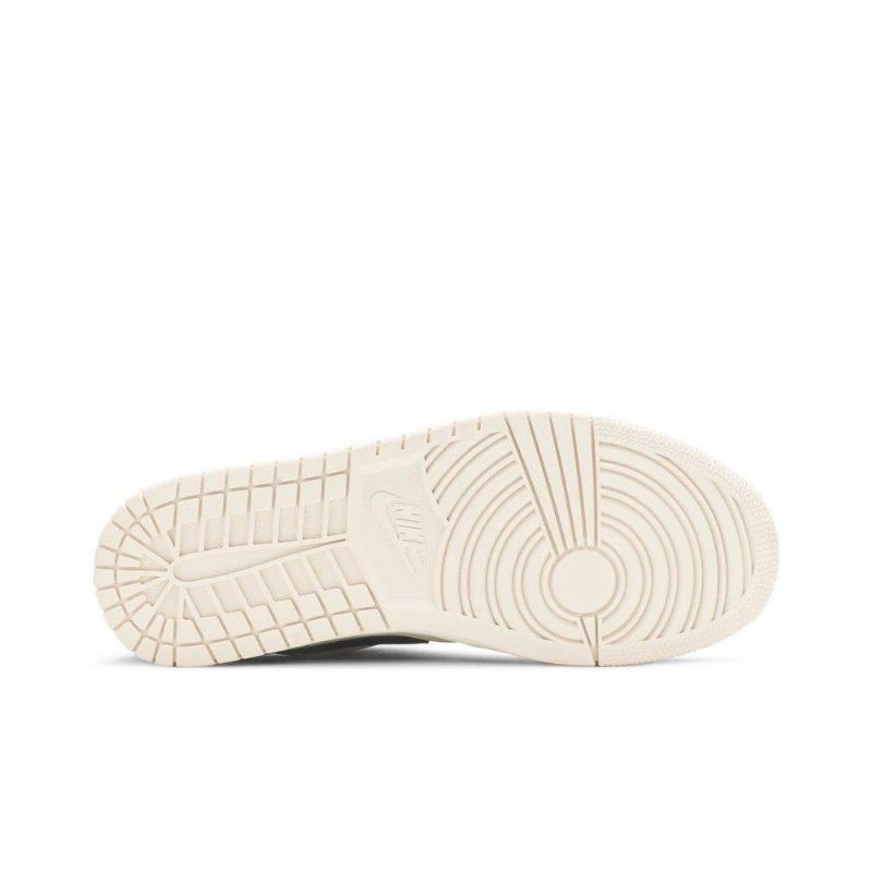 Γυναικεία Παπούτσια Air Jordan 1 Low Μαύρος Μπεζ
