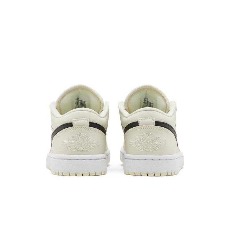 Γυναικεία Παπούτσια Air Jordan 1 Low Μπεζ Μαύρα