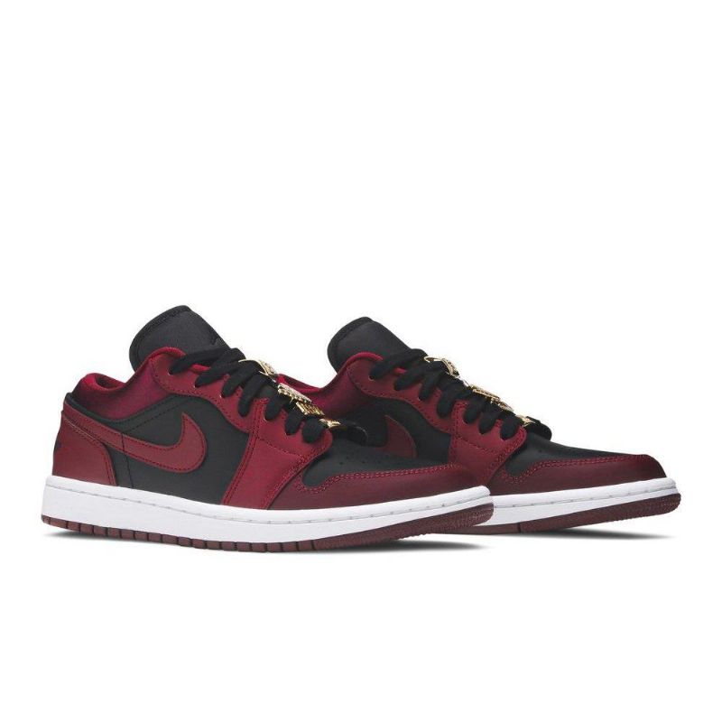 Γυναικεία Παπούτσια Air Jordan 1 Low Se Bordeaux Μαύρος Άσπρο