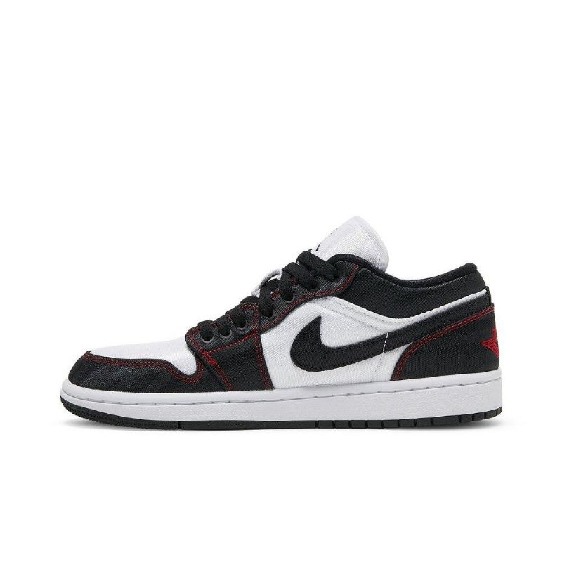 Γυναικεία Παπούτσια Air Jordan 1 Low Se Utility Λευκά Μαύρα Κόκκινα