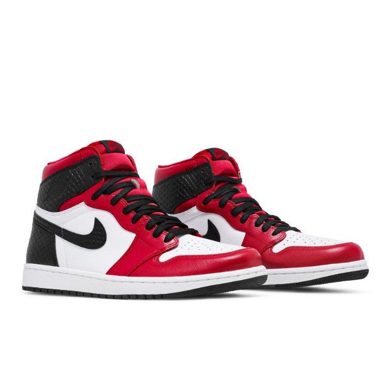 Γυναικεία Παπούτσια Air Jordan 1 Retro High Και Κόκκινος Άσπρο Μαύρος