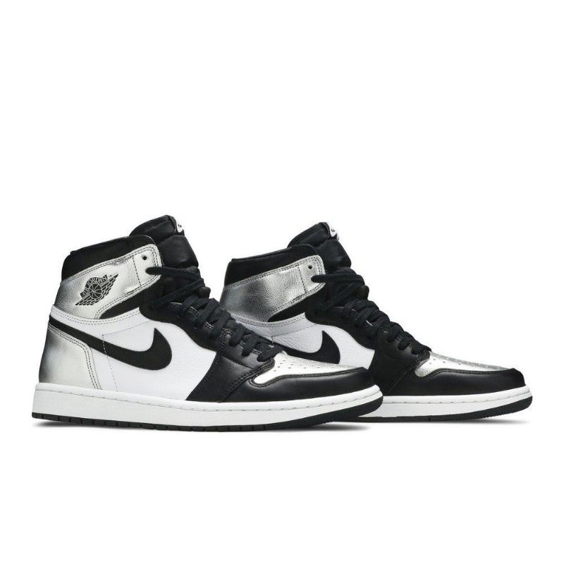 Γυναικεία Παπούτσια Air Jordan 1 Retro High Και Μαύρος Ασήμι