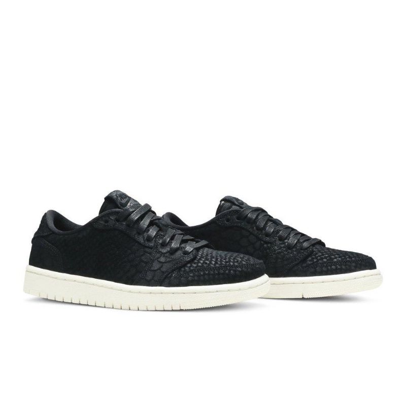 Γυναικεία Παπούτσια Air Jordan 1 Retro Low Μαύρος Άσπρο