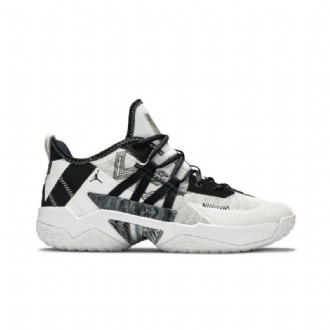 Ανδρικά Παπούτσια Air Jordan Westbrook One Take 2 Λευκά Μαύρα Γκρι