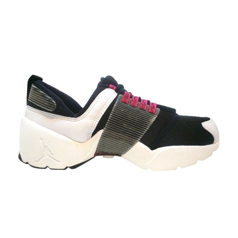 Ανδρικά Παπούτσια Air Jordan Trunner Λευκά Μαύρα Κόκκινα
